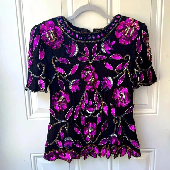 GORGEOUS RAZZLE DAZZLE 100% silk beaded top Sz M black purple sequins luxurious - Picture 2 of 10
